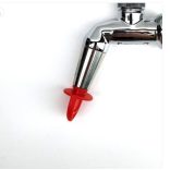 NukaTap Sörcsap záró,tisztító kefével  Faucet/Tap Spout Brush Cap